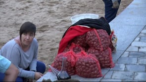 Comença la temporada de venda de castanyes a La Platja