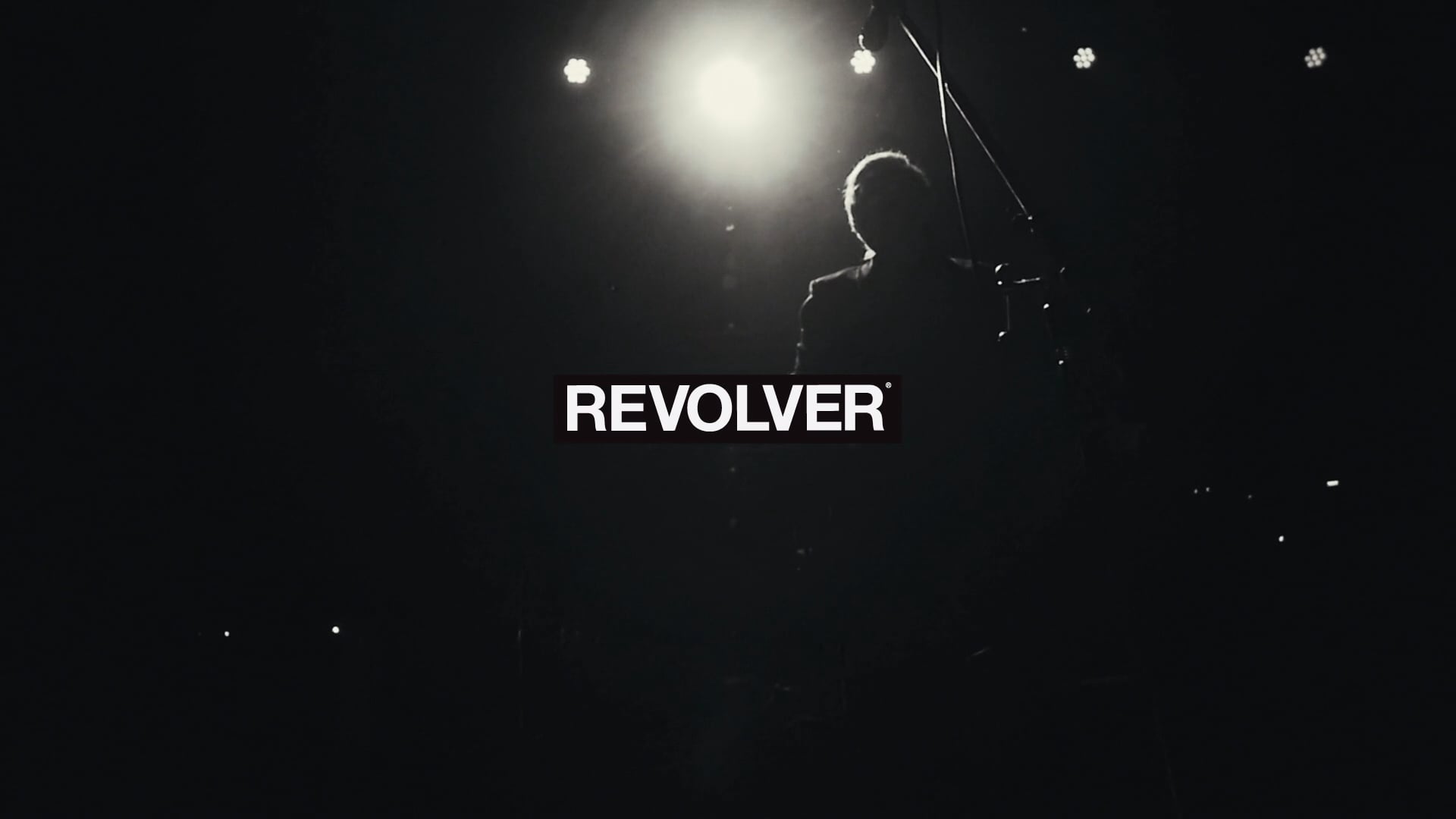 JUANSE x REVOLVER