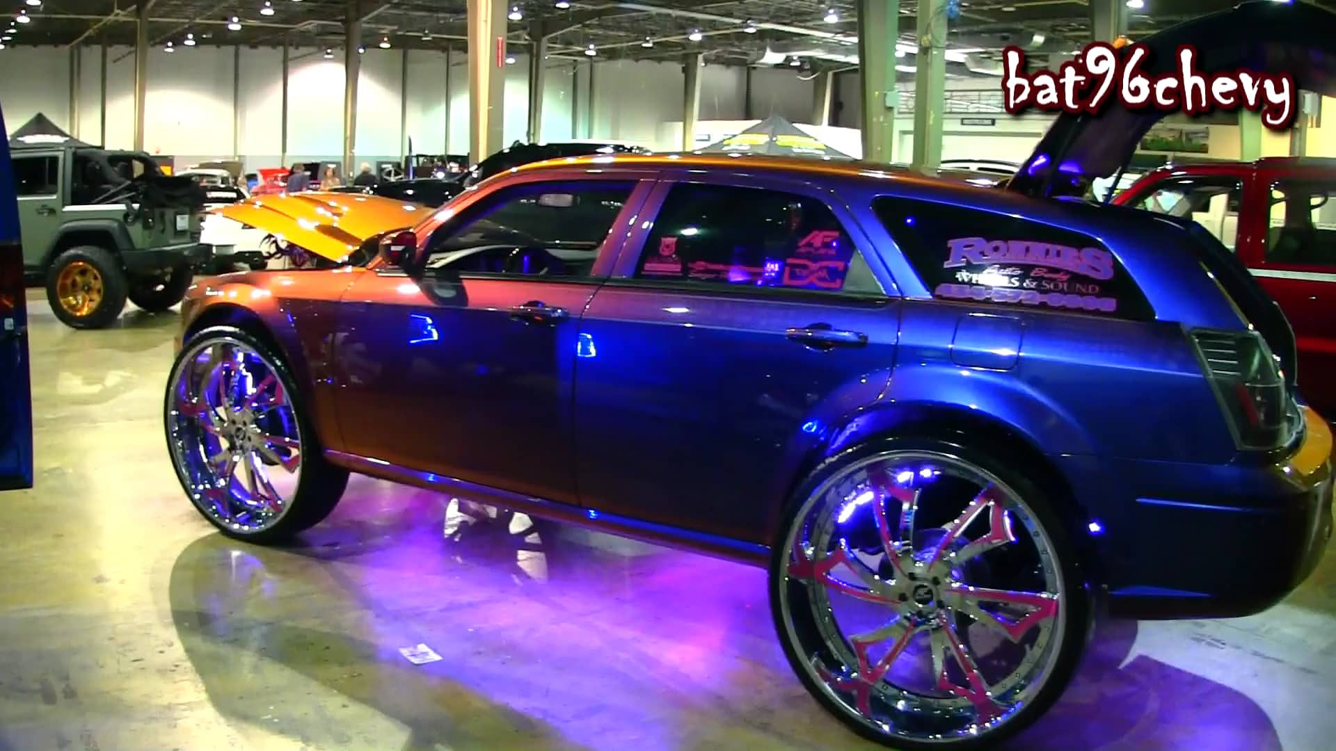 FEMALE'S Chameleon Dodge Magnum on 32