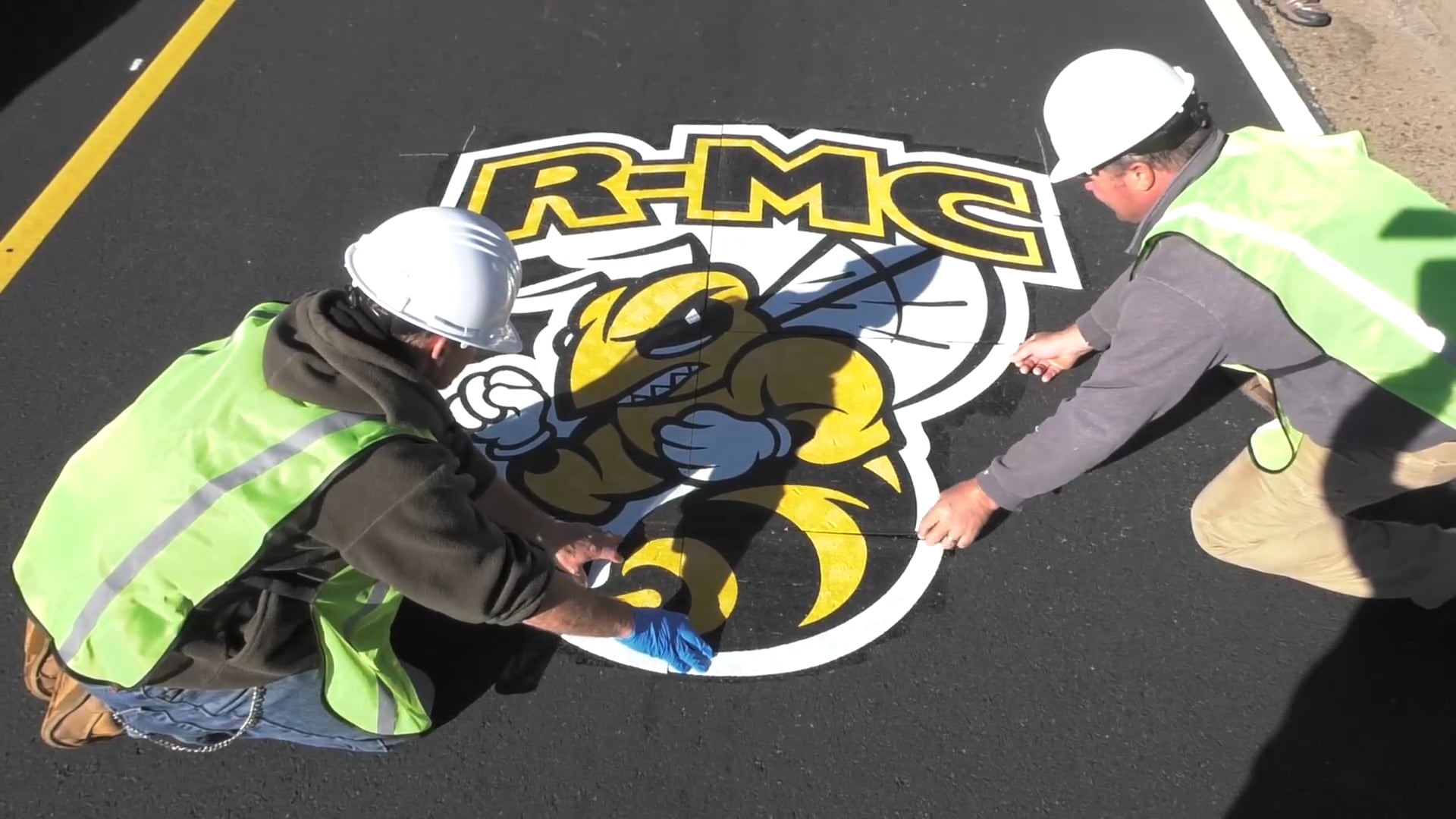 RandolphMacon Yellow Jacket Street Decals on Vimeo