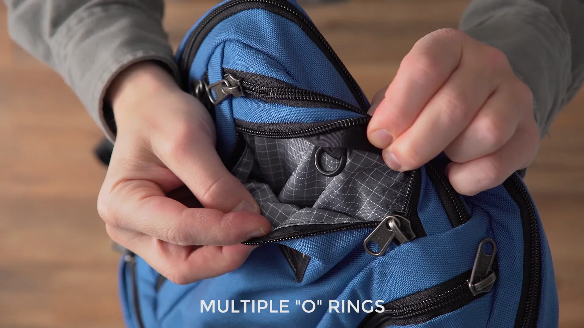 バッグ Shin3588 TOM BIHN Synapse 19, Everyday Carry Backpack, 19L