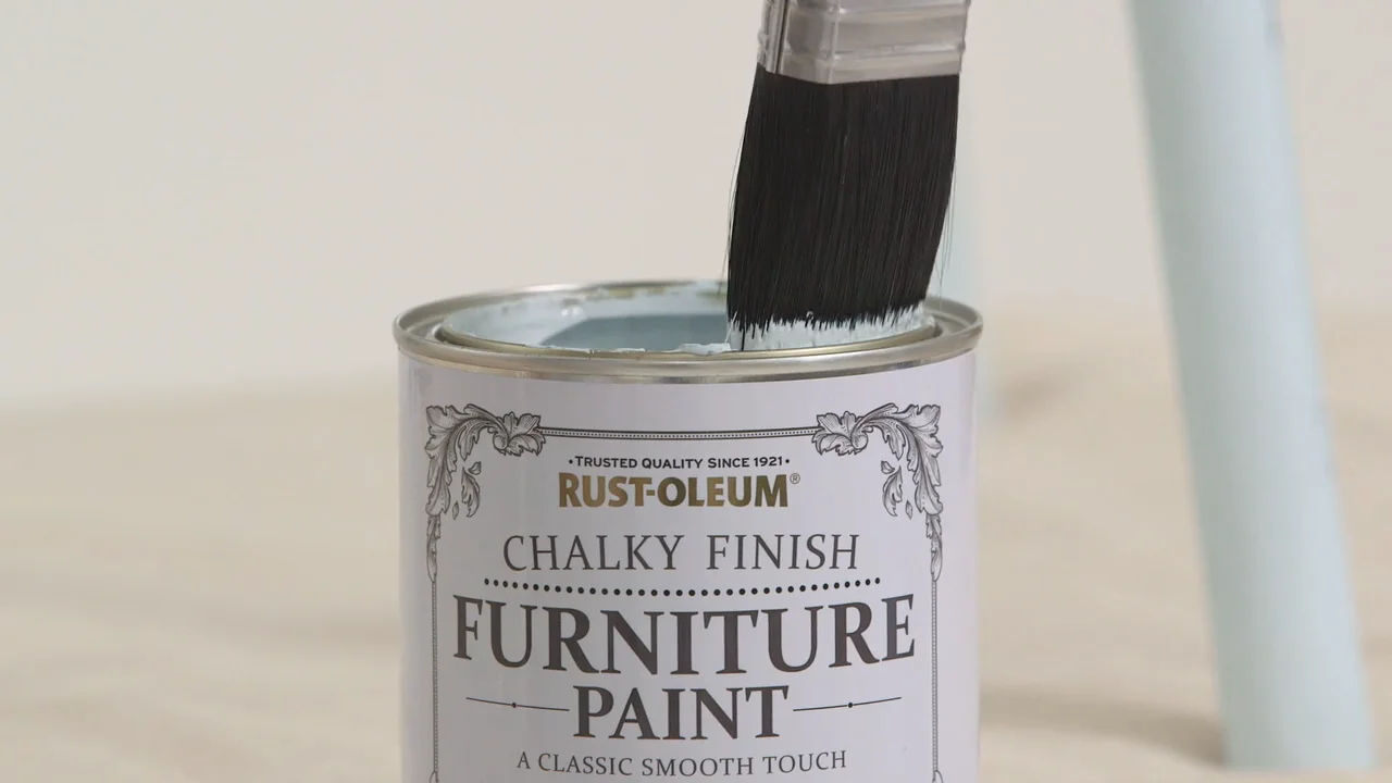 Rust oleum deals chalky furniture paint