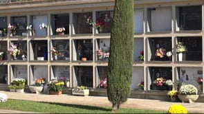 L'Escala homenatja els seus difunts