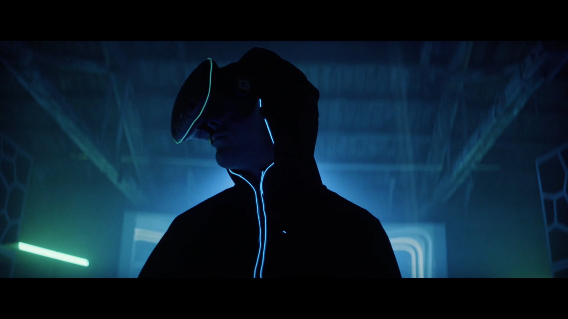 INTEL   "E-SPORTS ENTHUSIASTS"