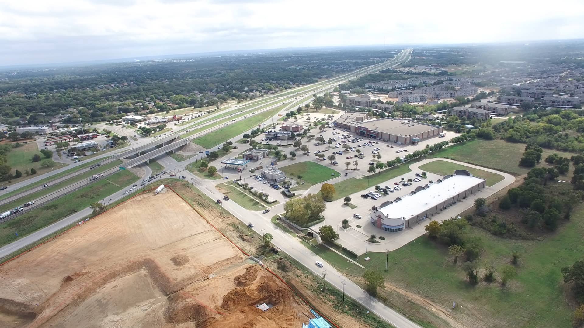 Kroger Marketplace Sublett and Hwy 287 Arlington, Texas on Vimeo