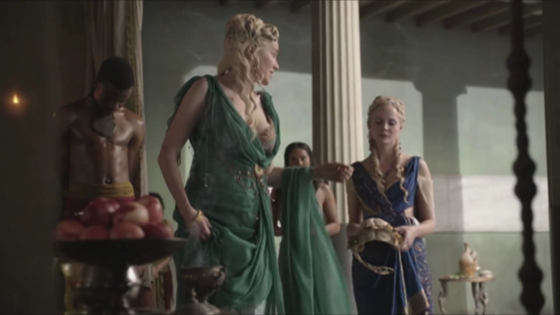 Spartacus Blood and Sand Ep.9 Clip 1