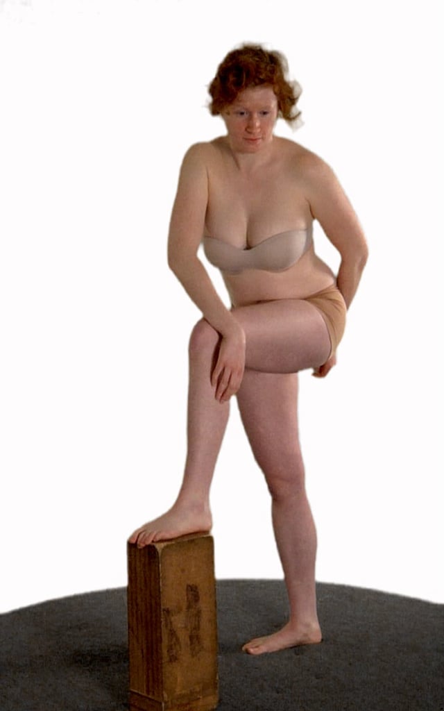 07 MARIELE stand box 600x960w