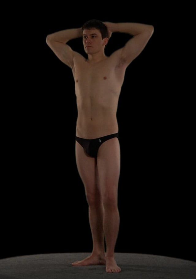 02 MIKE prisoner 700x1000