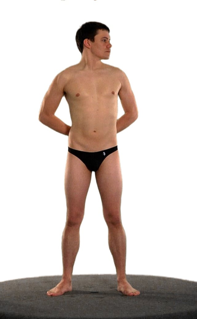 06 MIKE StandOpenChest 608x984w