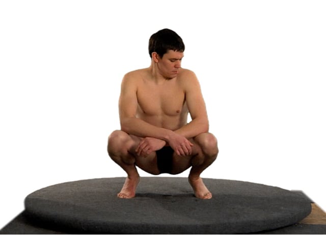 10 MIKE Squat 800x600w