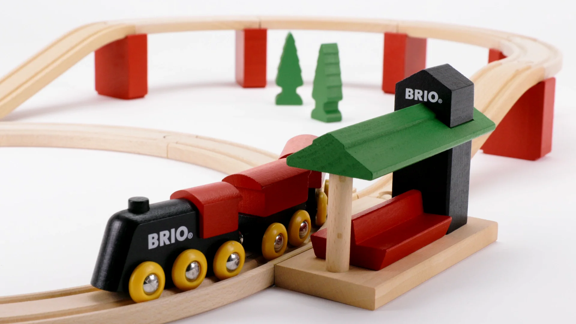 Brio Classic Figure 8 Train Set