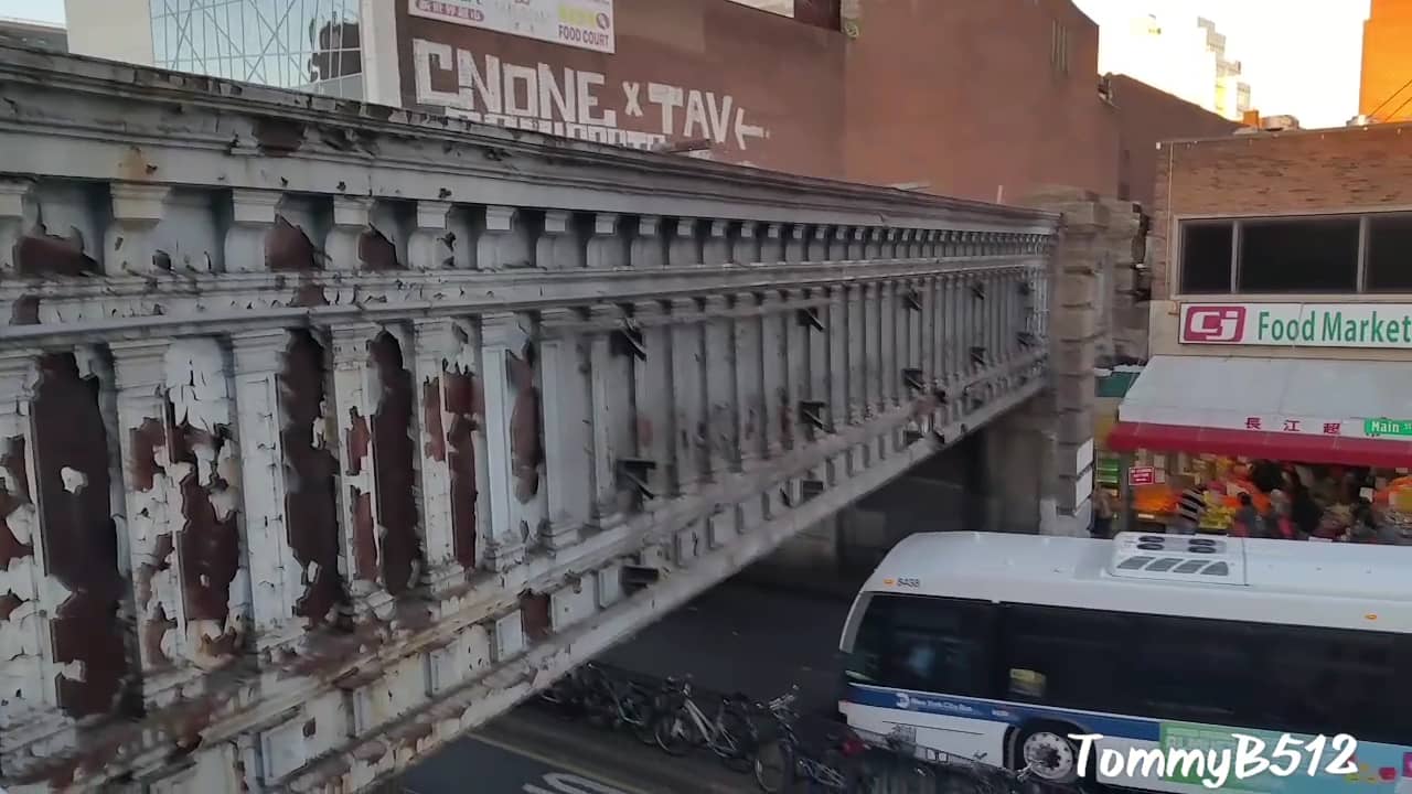 Main St & Kissena Blvd Flushing Viewed From LIRR Platform 11/11/16 on Vimeo