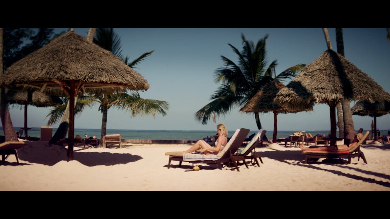 Still from D-Reizen: Druk maken om niks, Telefoon