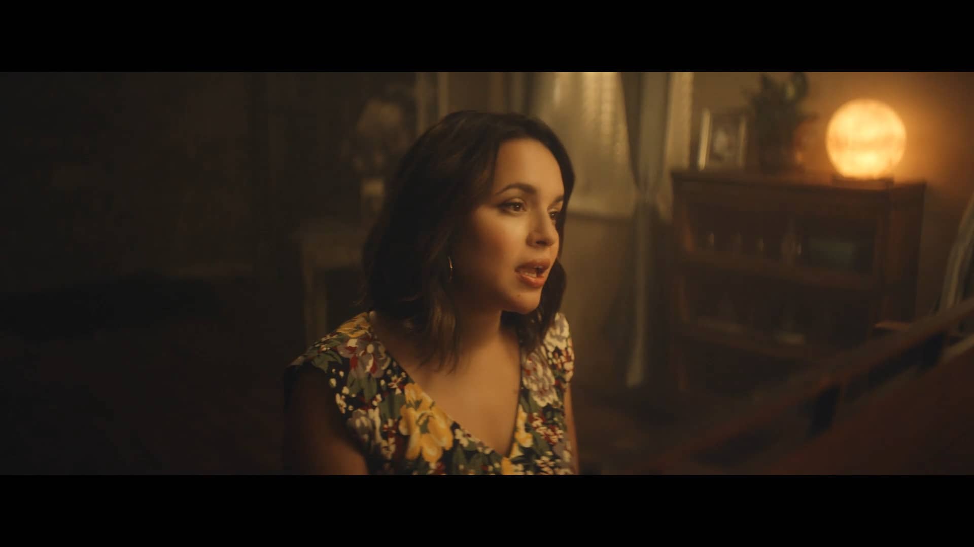 NORAH JONES Carry On on Vimeo