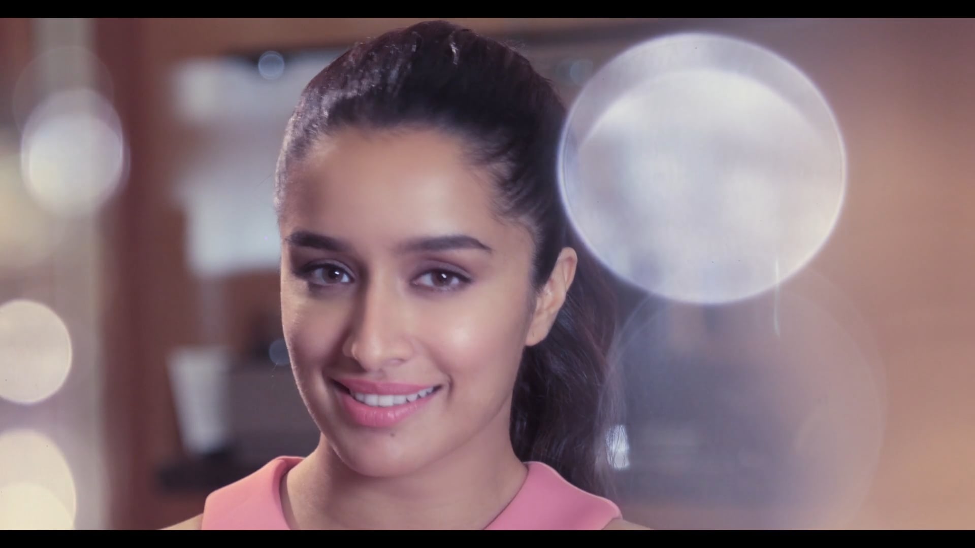 Lakme` Shraddha Kapoor Goes Weightless