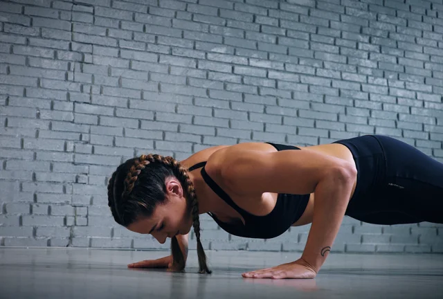 Tutorial: How to Correctly Perform the Push-Up Hold