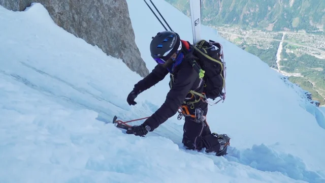 How to switch from skis to crampons on a slope