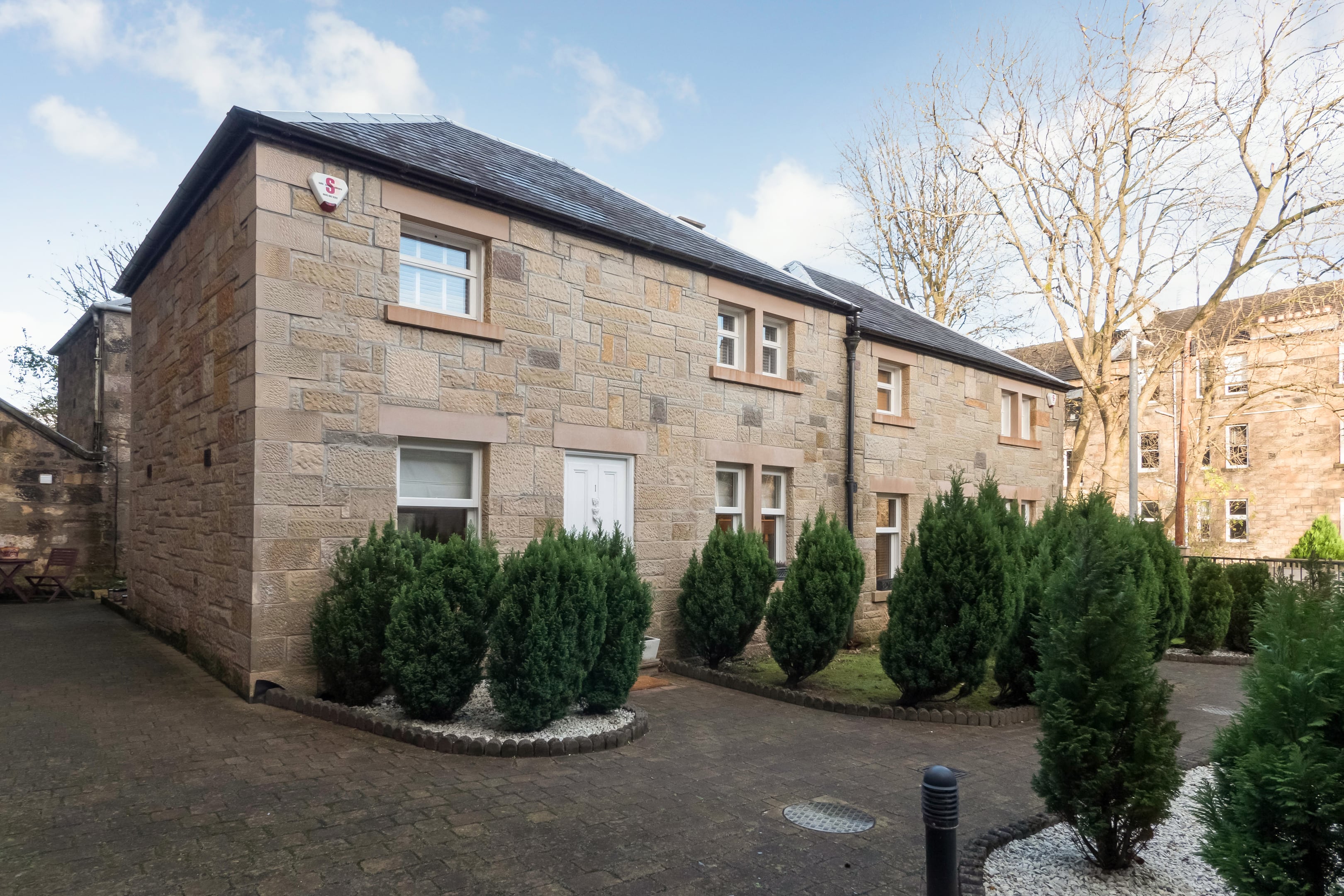 12A Botanic Crescent, Glasgow G20 8QQ on Vimeo