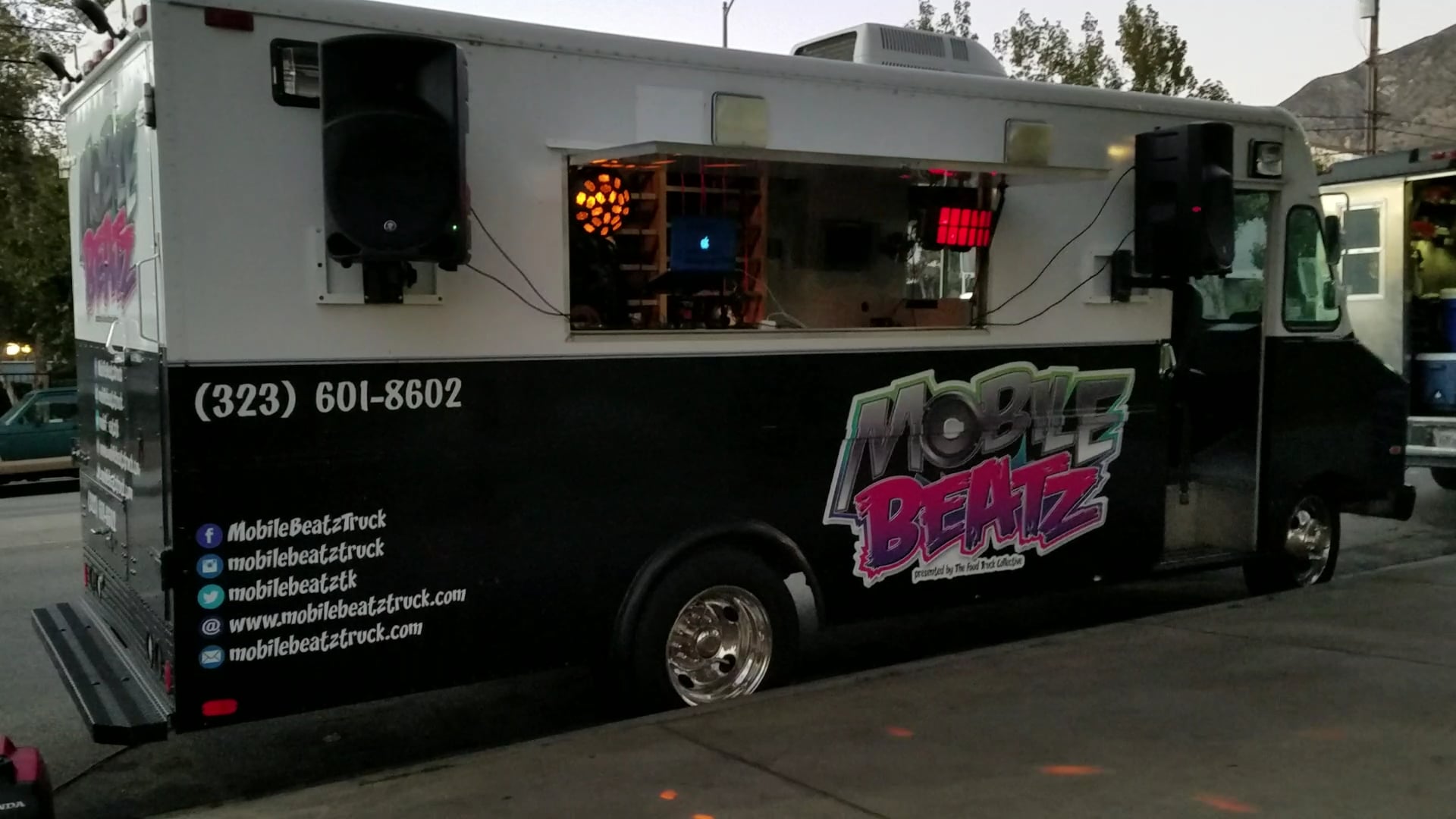 Promotional video thumbnail 1 for Mobile Beatz Truck