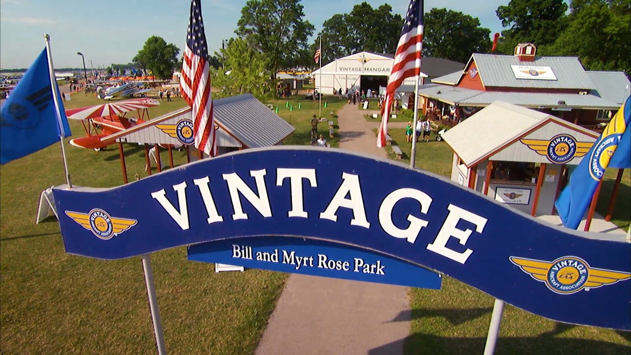 A Tour of Vintage AirVenture 2016
