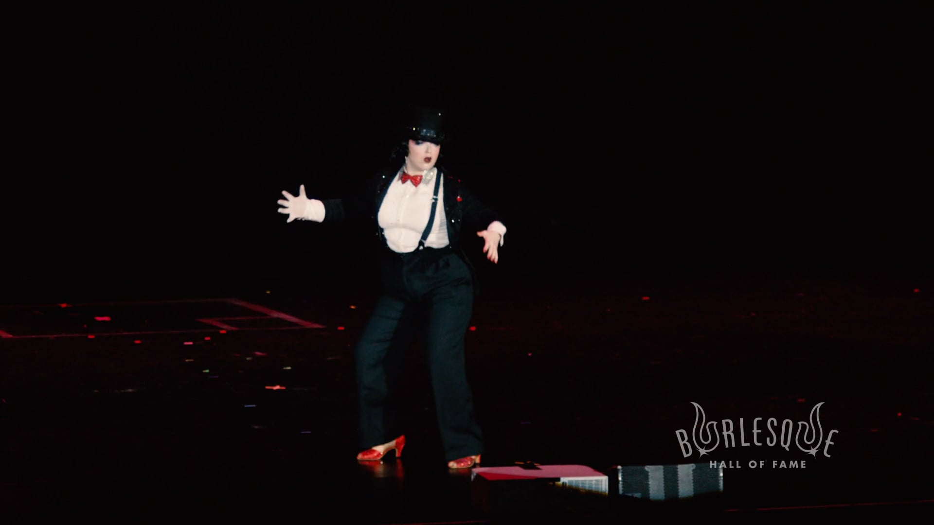 Miss Bettie Bombshell: Debut