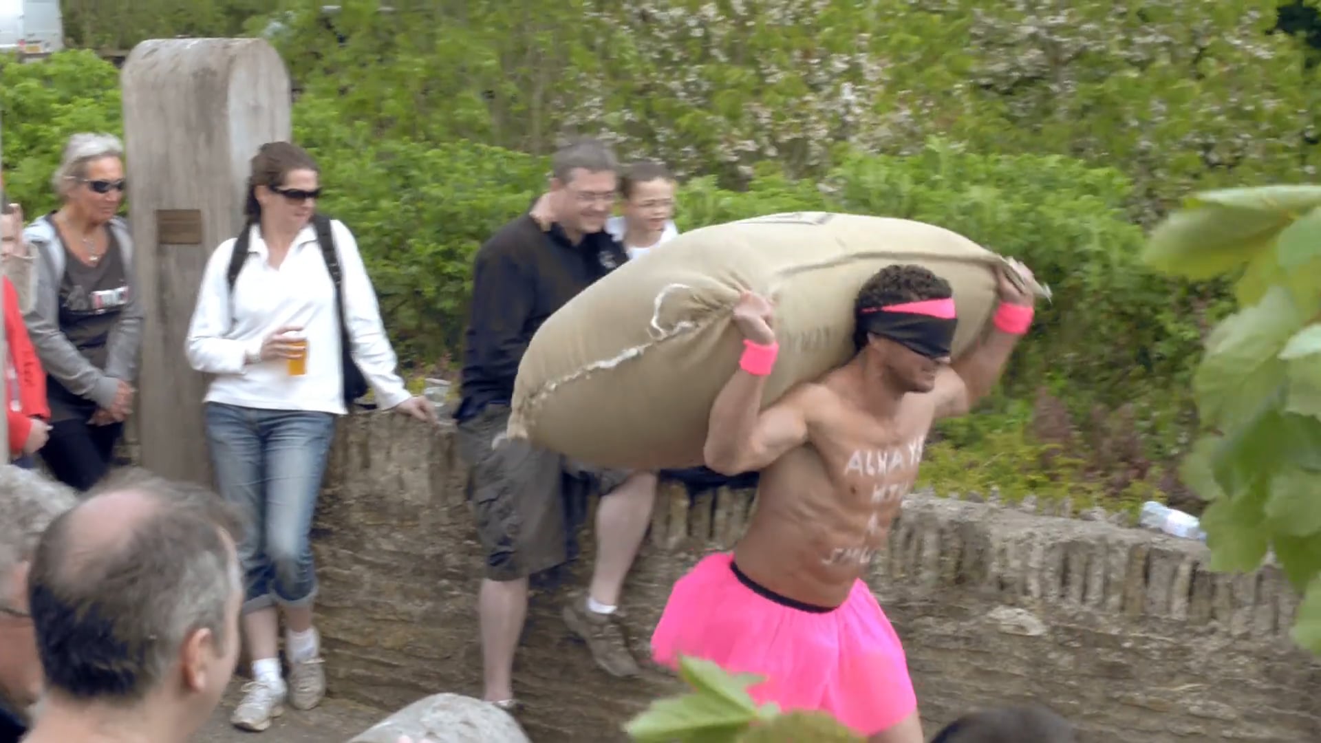 Made in The Cotswolds: Tetbury Woolsack Race