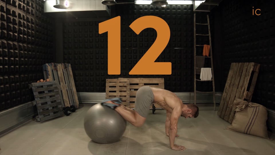 roller-plancha piernas con fitball