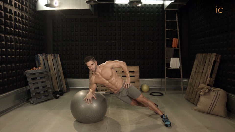 Plancha Lateral con fitball