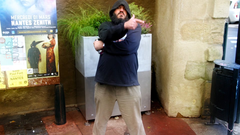 L’Uritrottoir, l’urinoir sec des villes 3/6