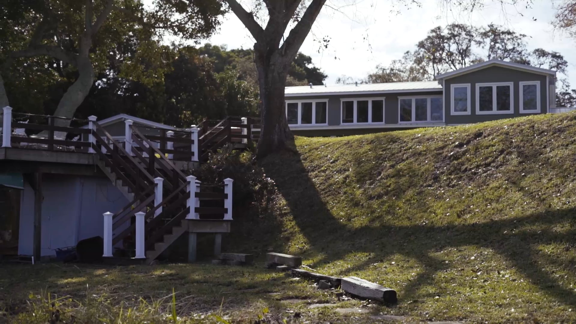 REMAX RIVER HOUSE on Vimeo