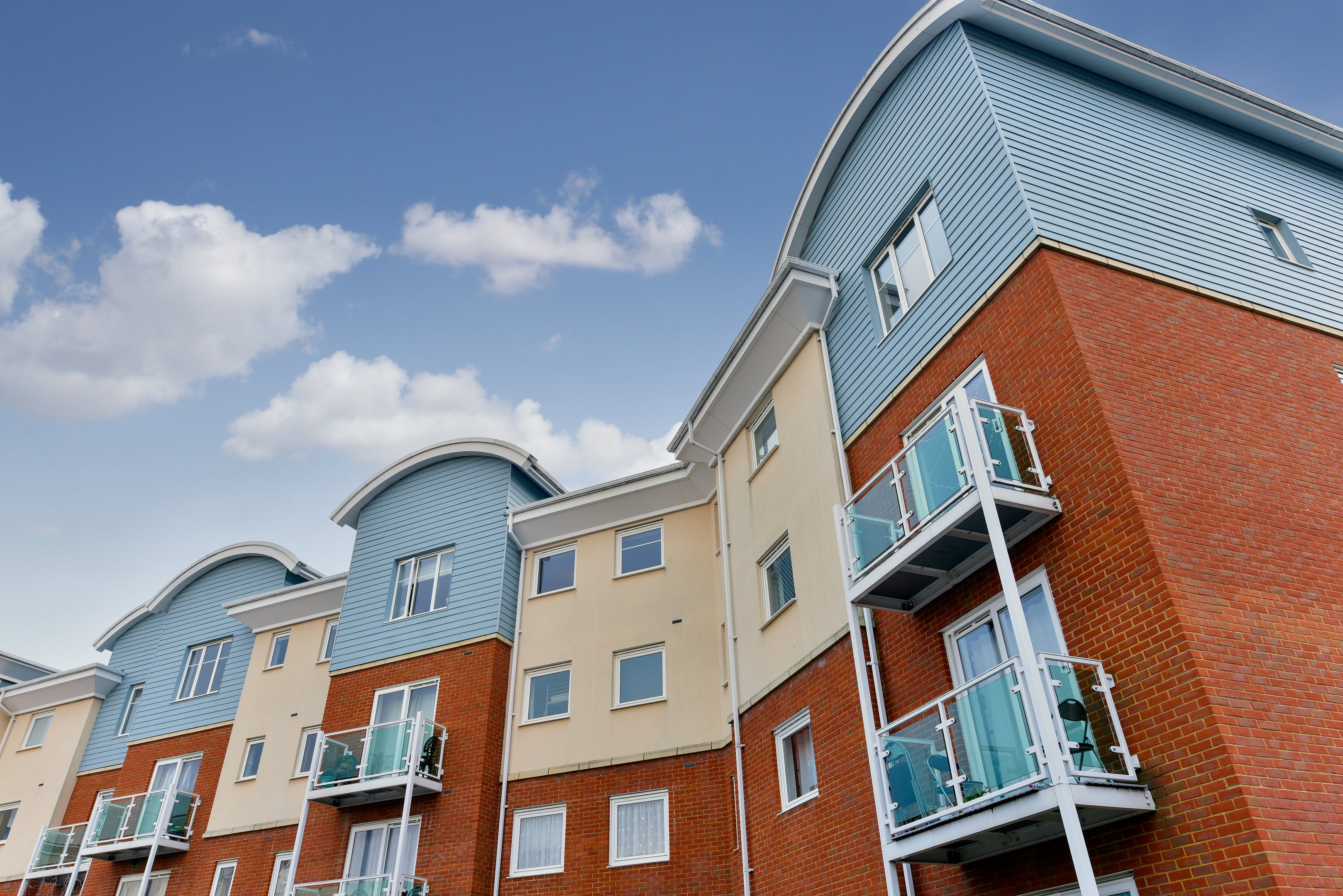 Nutfield Court, Goodworth Road, Redhill Ralph James on Vimeo