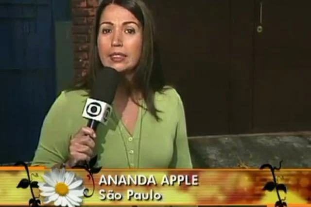 qual a idade da ananda apple