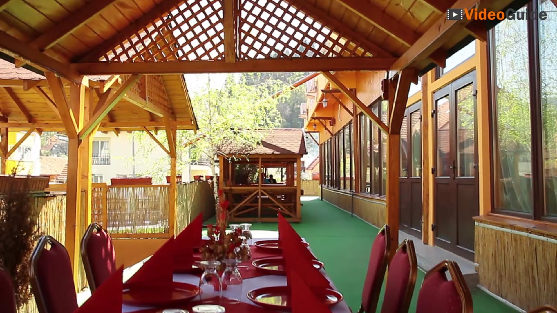 Despre Restaurant CENTRU NORD Rasnov - VideoGuide