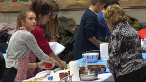 Los Aspirantes i Los Inexperimentados guanyen la primera edició del Mostra't Chef