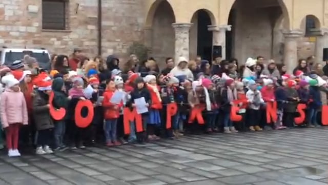 Coro in Piazza San Domenico 21-12-2016