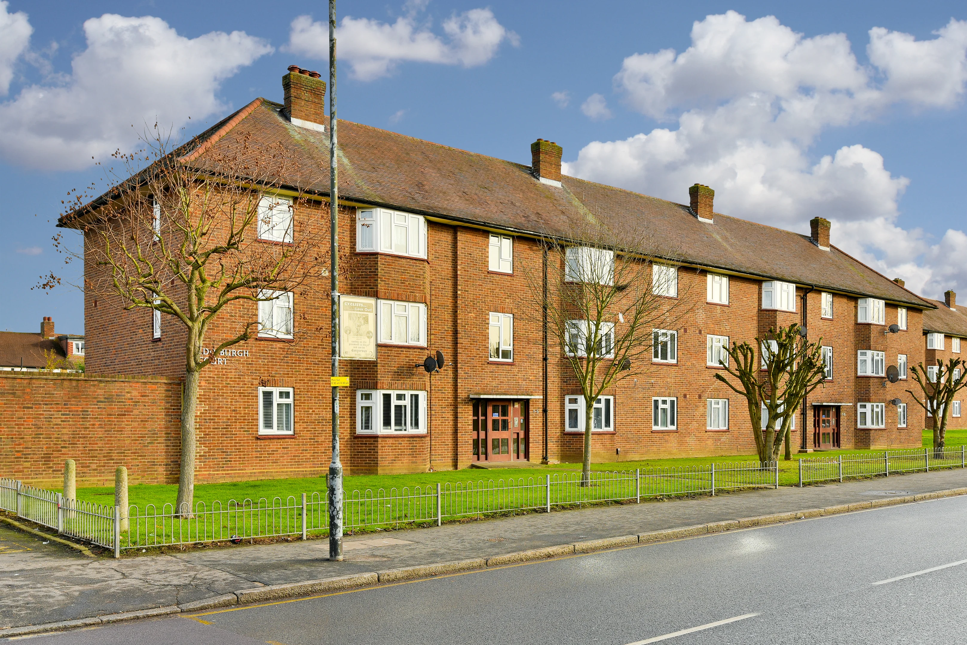 Grand Drive, Raynes Park The Personal Agent