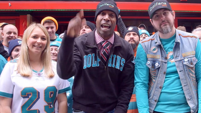 DolfansNYC's #MetLifeTakeover