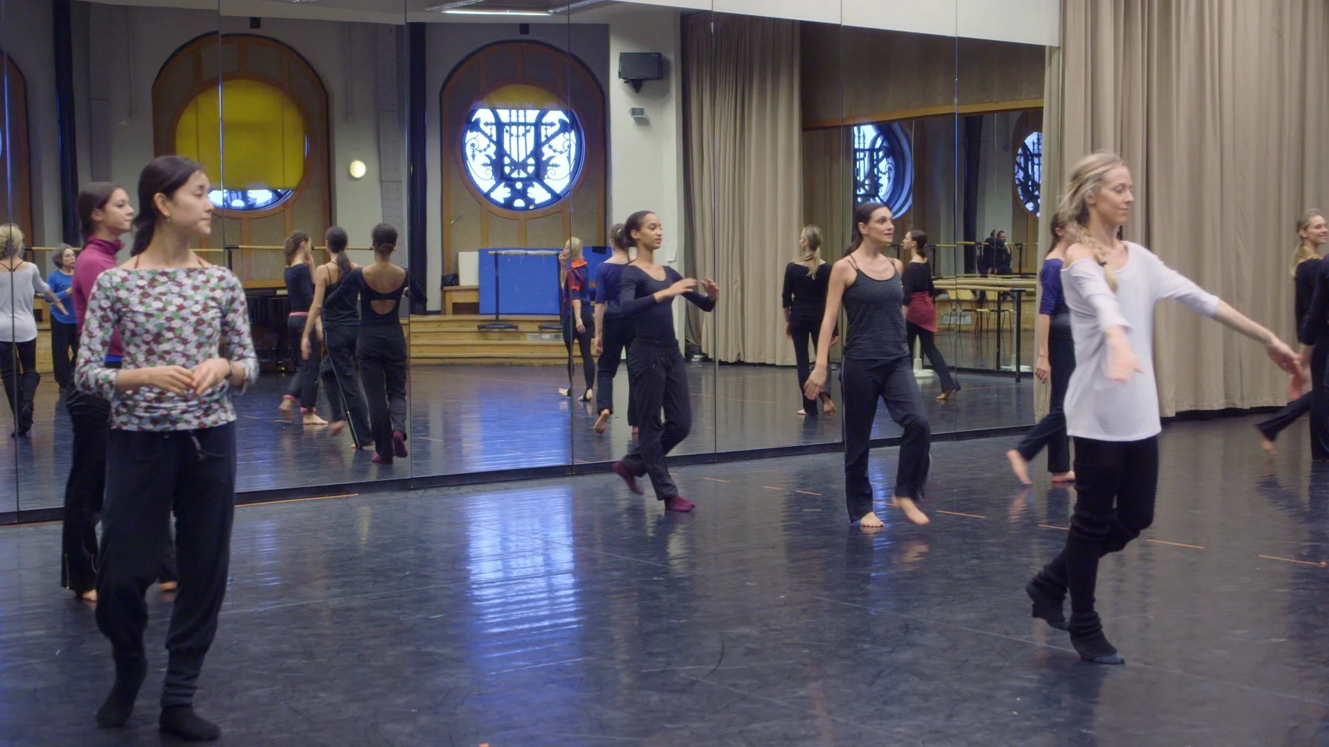 Icarus Films: In the Steps of Trisha Brown