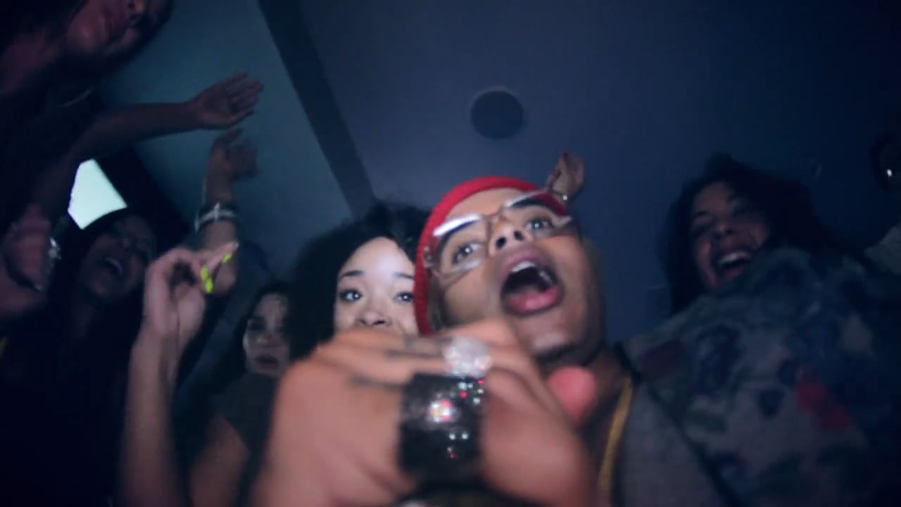 Bobby Brackins ft. Wallpaper.: "BYOB"