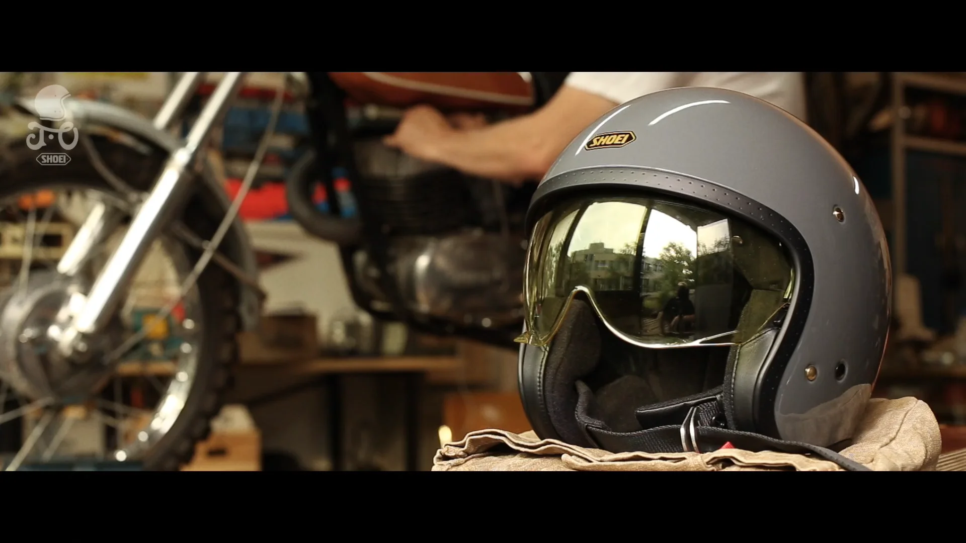 Premium Helmets: SHOEI J.O