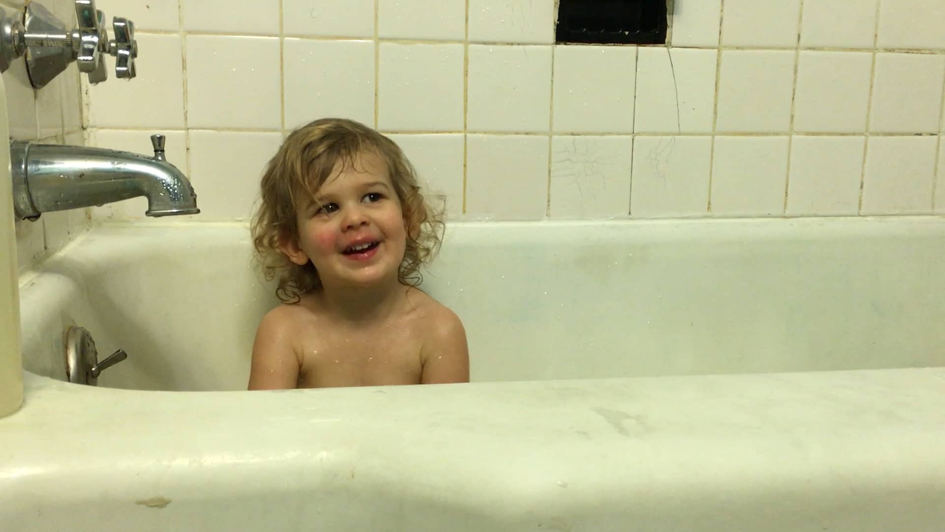 Bath fun on Vimeo