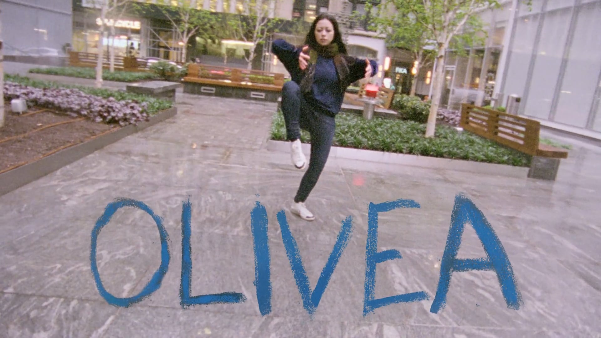 Olivea – A 16mm Improv Dance Film