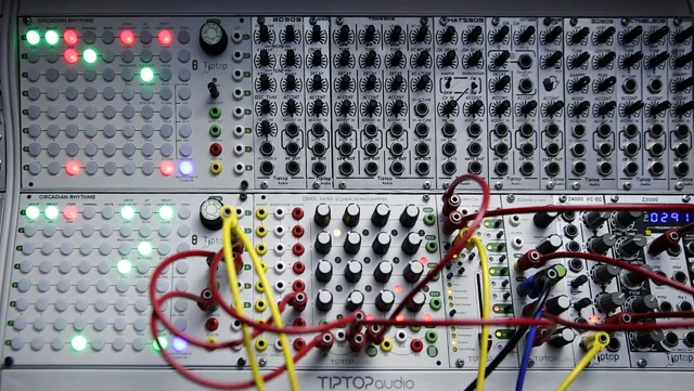 Tiptop Audio | Z-8000（Black Panel） | ユーロラック・モジュラー 