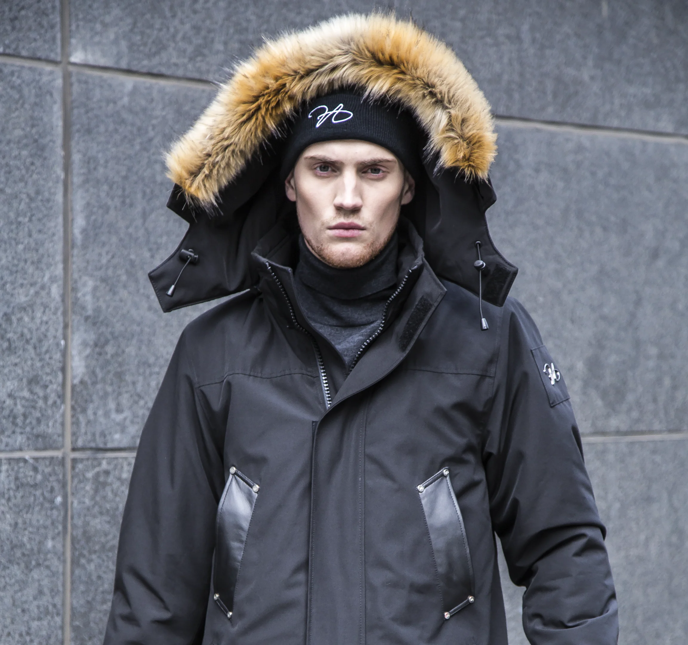 North aware smart outlet parka