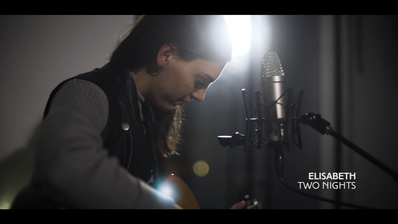 Acoustic Session with Elisabeth: "Two Nights"