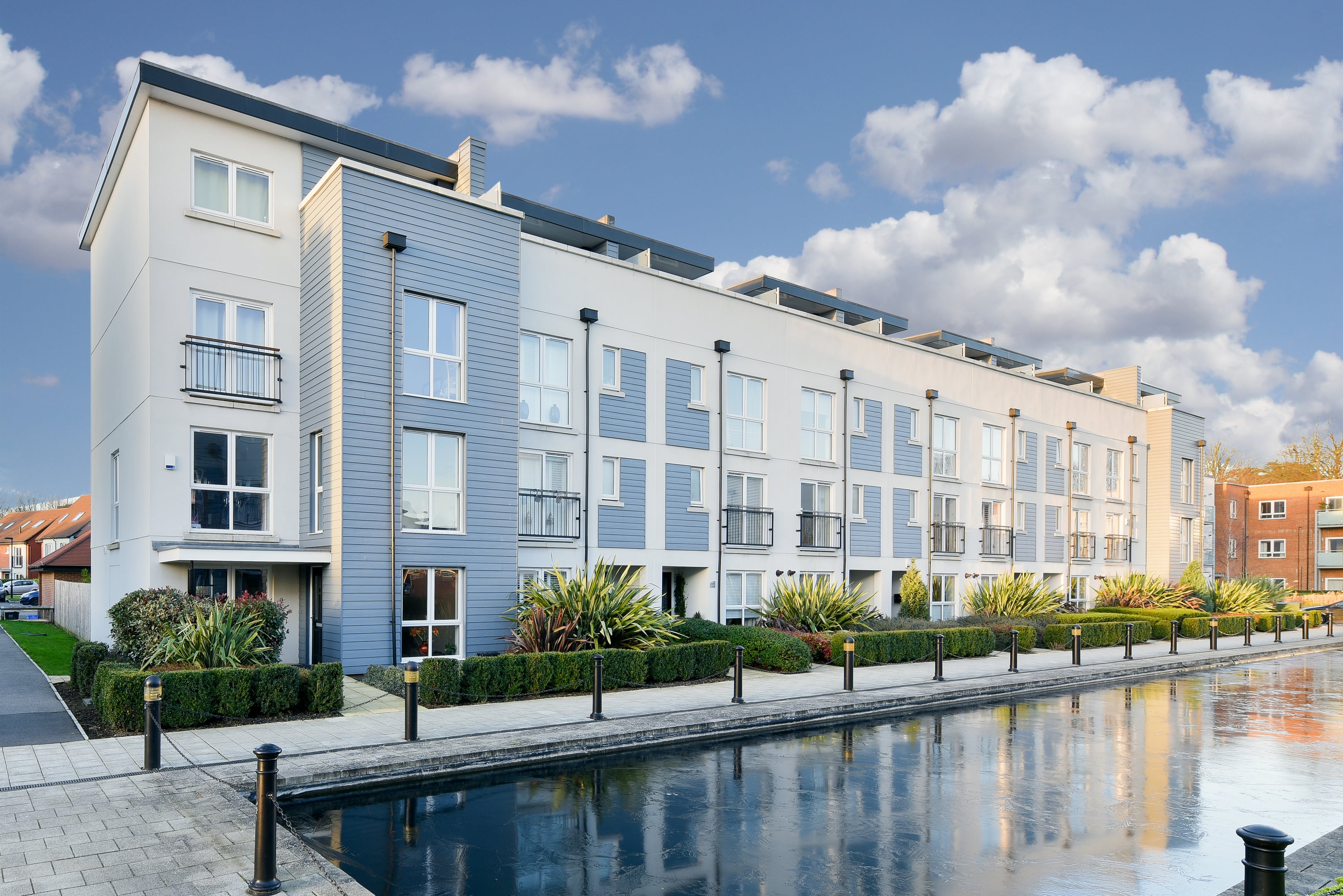 Canalside, Redhill Ralph James on Vimeo