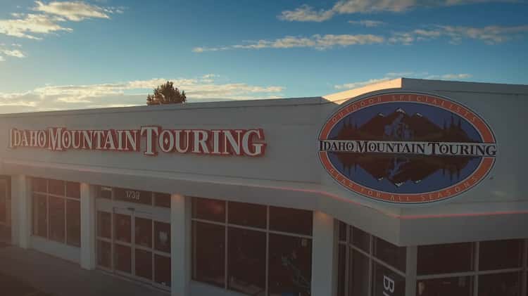 Idaho mountain hot sale touring hours