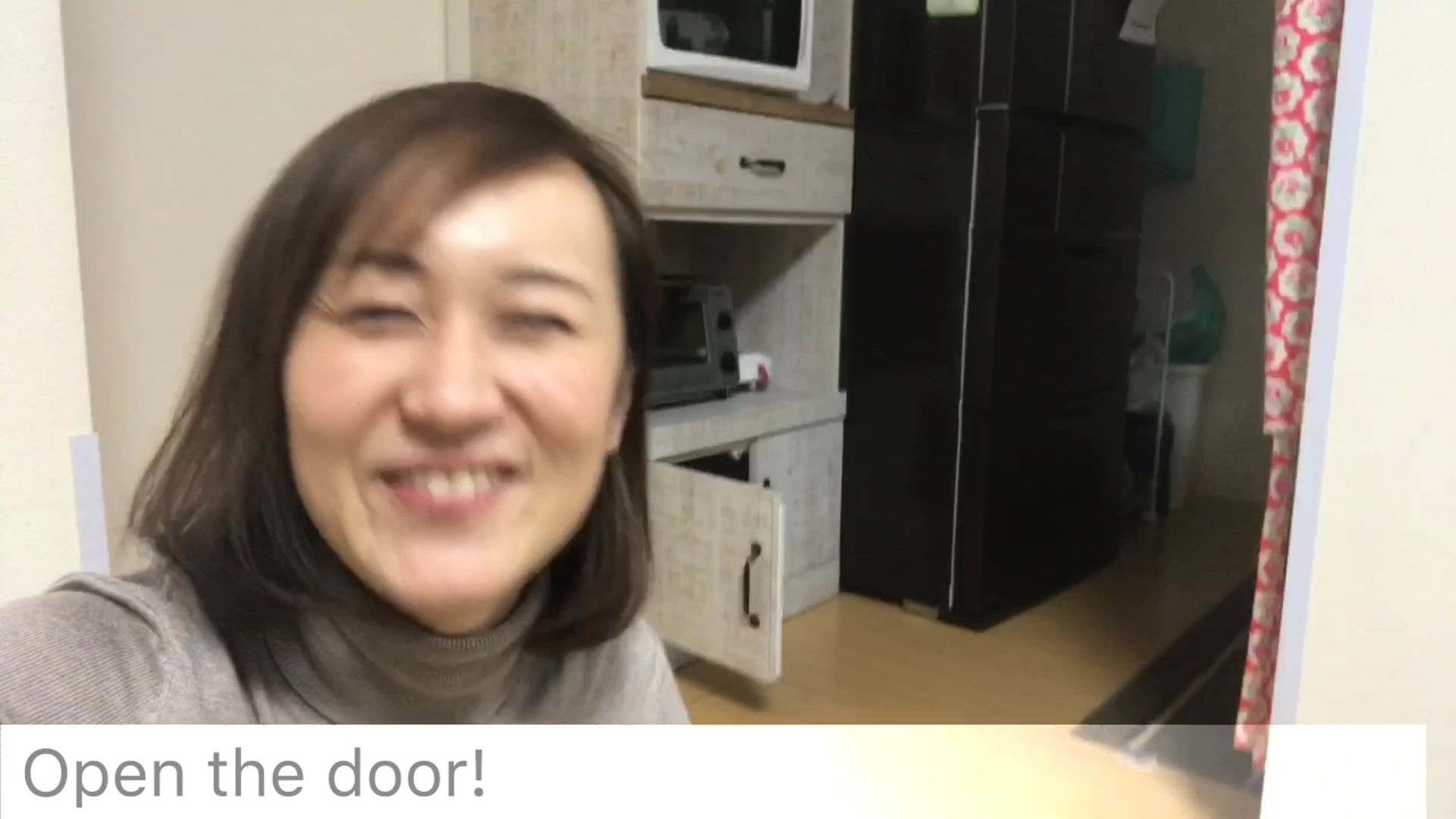 74.ドアを開けて Open the door!