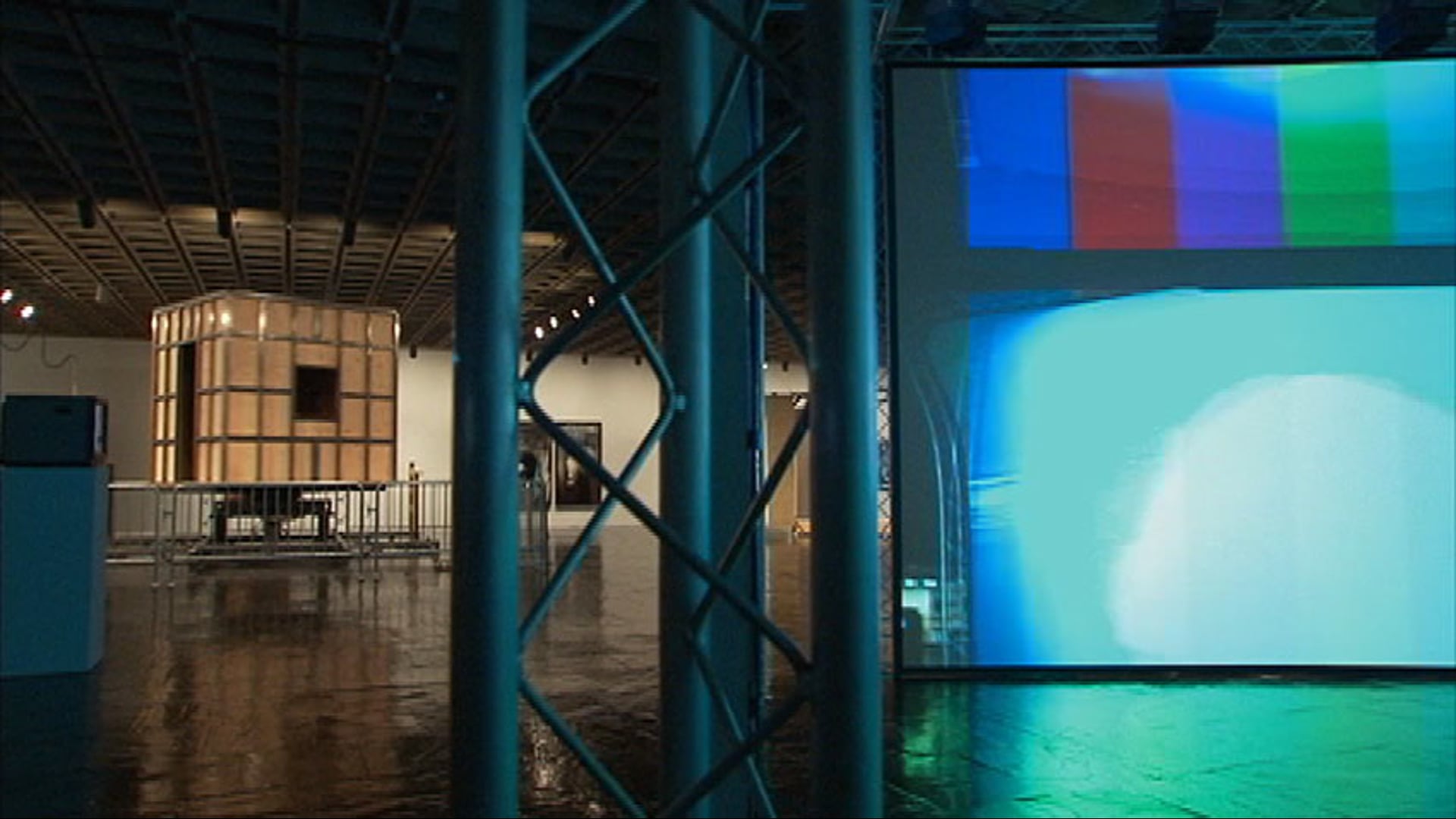 アート・デザイン・音楽 PAUL McCARTHY Paul McCarthy Continues to Define the Language of the