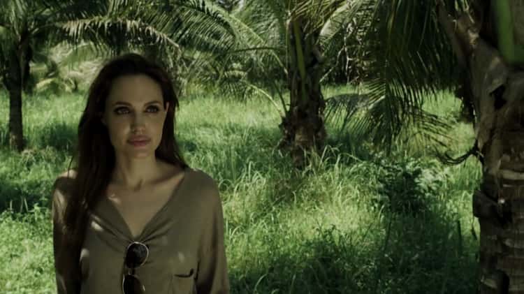 Angelina Jolie In A New Louis Vuitton Ad